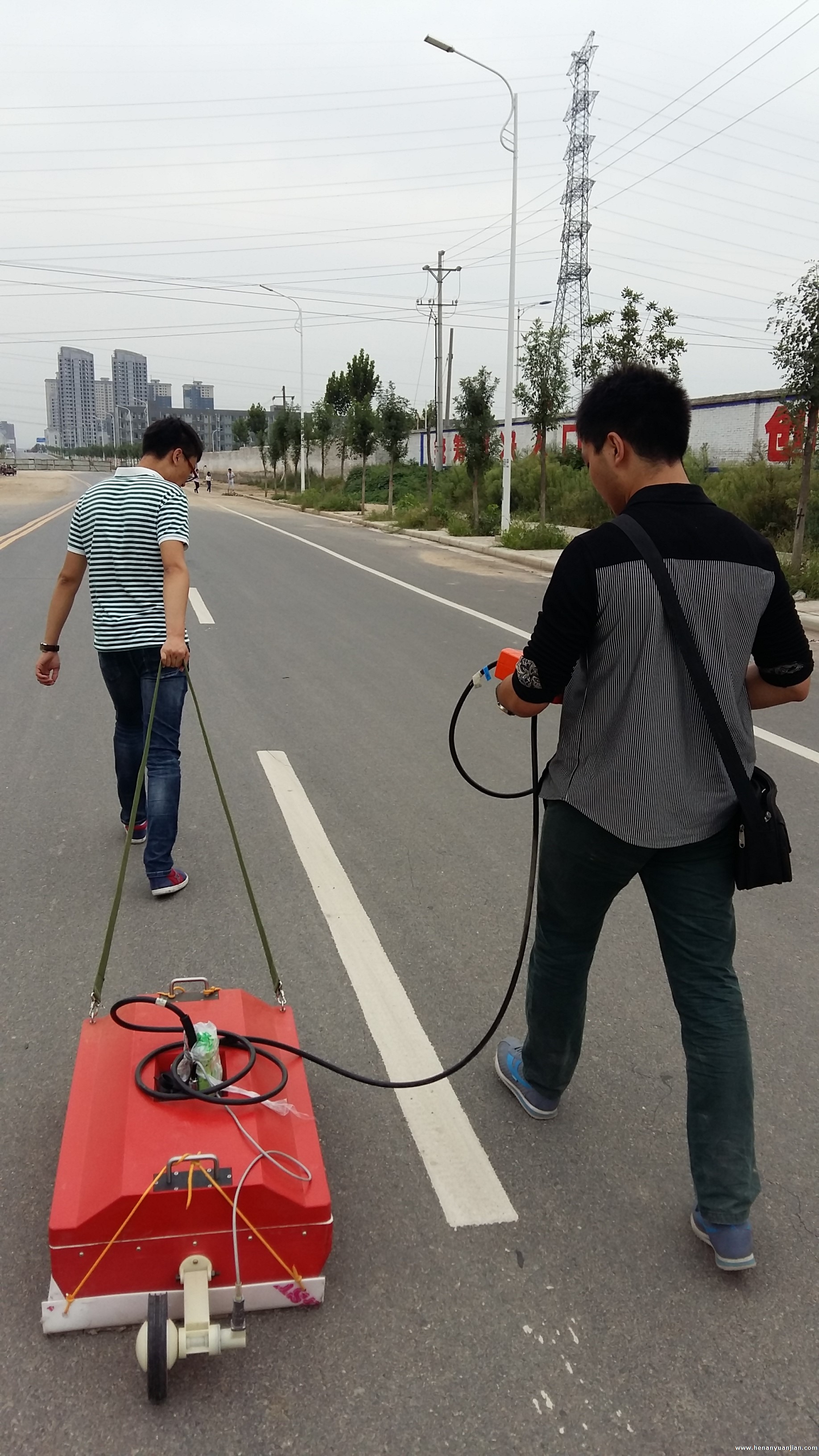 荥阳市飞龙路（郑上路-荥云路）道路项目地下空的探测工程